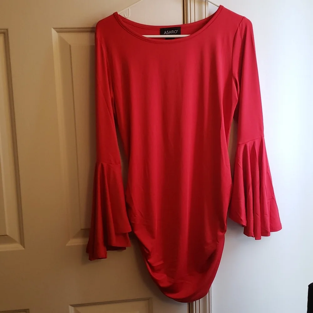 ASHRO blouse - Picture 1 of 4
